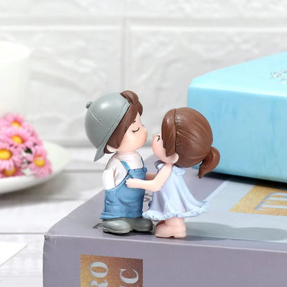 Cute Lovers Figures